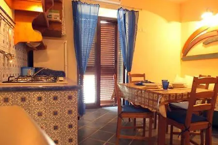 דירות SantʼAgata di Militello Agata Di Mare איטליה